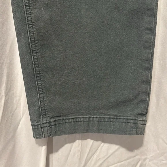 American Eagle Cargo Pants - Picture 4 of 8